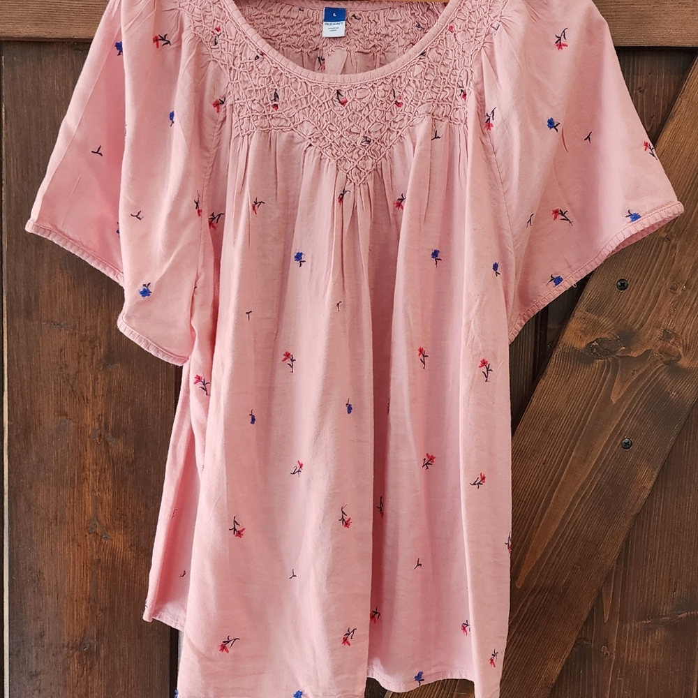 Blush swing top with smocking from Old Navy size Large